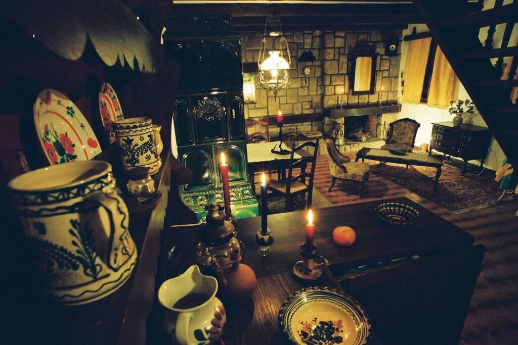 Villa Kornelija Stari Slankamen ภายนอก รูปภาพ